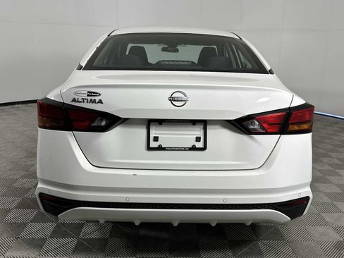 Used 2024 Nissan Altima 2.5 S image 7