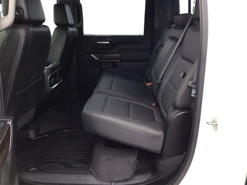 Used 2023 GMC Sierra 2500 SLT w/ SLT Premium Package image 10