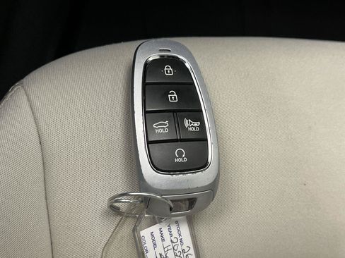 Used 2022 Hyundai Sonata SEL FWD image 24