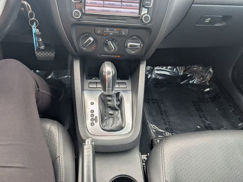 Used 2013 Volkswagen Jetta TDI FWD image 13