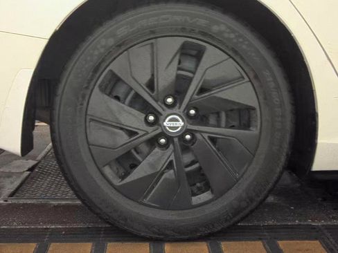 Used 2019 Nissan Altima 2.5 S FWD image 11