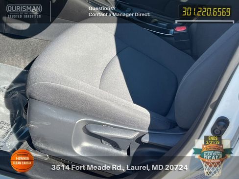 Used 2021 Toyota Corolla LE image 7