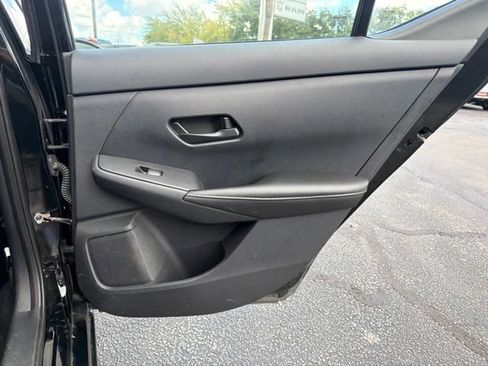 Used 2024 Nissan Sentra SV FWD image 12