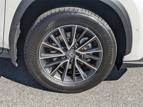 Used 2025 Lexus NX 300h AWD w/ Luxury Package image 12