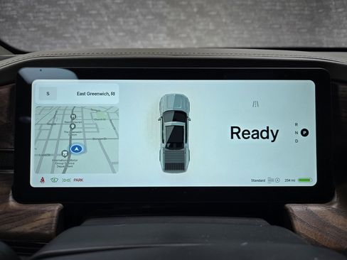 Used 2022 Rivian R1T Adventure image 19