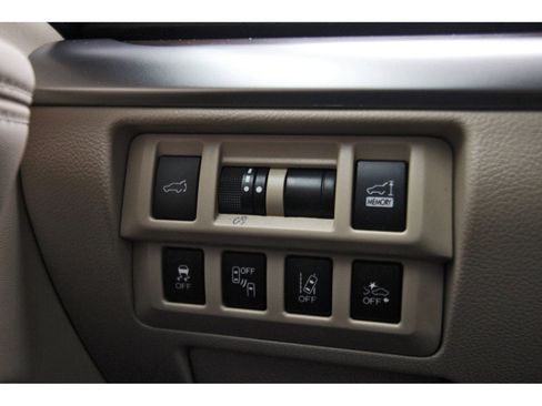 Used 2019 Subaru Outback 2.5i Limited AWD/4WD image 20