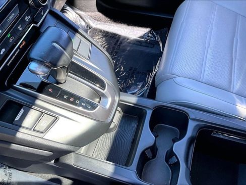 Used 2017 Honda CR-V EX-L image 18