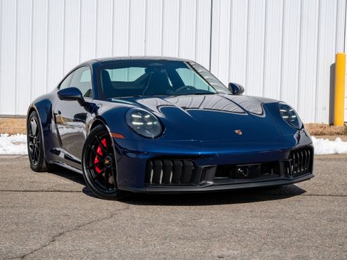 New 2026 Porsche 911 Carrera GTS image 9