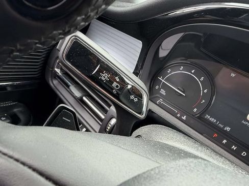 Used 2022 Lincoln Corsair AWD w/ Equipment Group 101A image 22