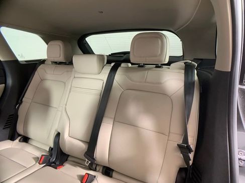 New 2025 Lincoln Corsair Premiere w/ Equipment Group 101A image 23