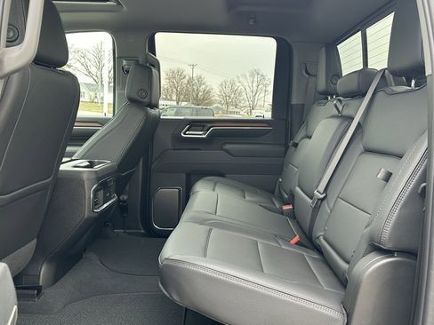 Used 2025 GMC Sierra 2500 Denali w/ Denali Reserve Package image 12