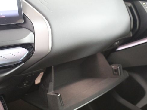 Used 2026 BMW X3 xDrive30 w/ Premium Package image 31