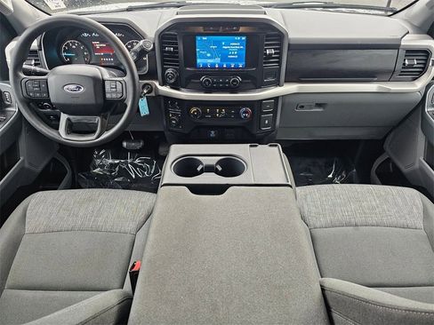 Used 2023 Ford F150 XLT w/ Trailer Tow Package image 9