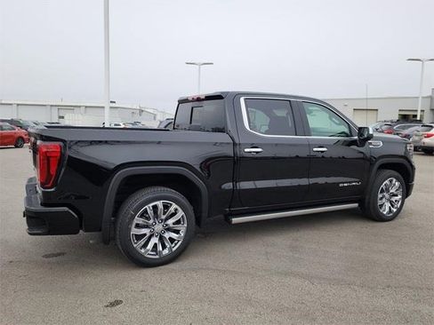 New 2026 GMC Sierra 1500 Denali image 2
