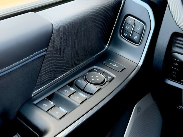 New 2025 Ford F450 Platinum AWD/4WD image 27