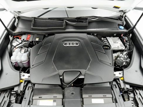 Used 2023 Audi Q8 Prestige w/ Prestige Package AWD/4WD image 25