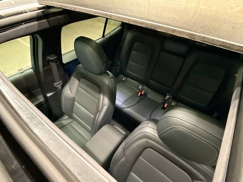 New 2026 Chevrolet Equinox EV LT FWD image 25
