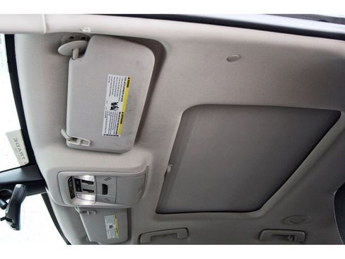Used 2023 GMC Acadia Denali w/ Denali Ultimate Package FWD image 26