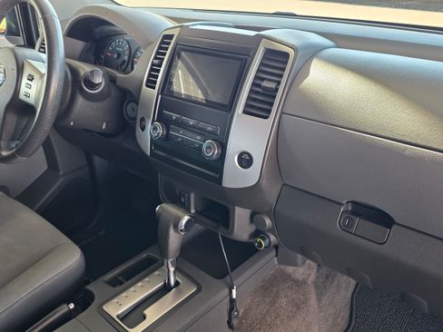 Used 2011 Nissan Xterra S RWD image 21