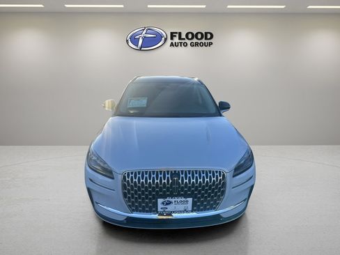 New 2026 Lincoln Corsair Premiere image 2