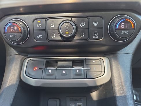 Certified 2021 GMC Acadia Denali w/ Denali Ultimate Package AWD/4WD image 26