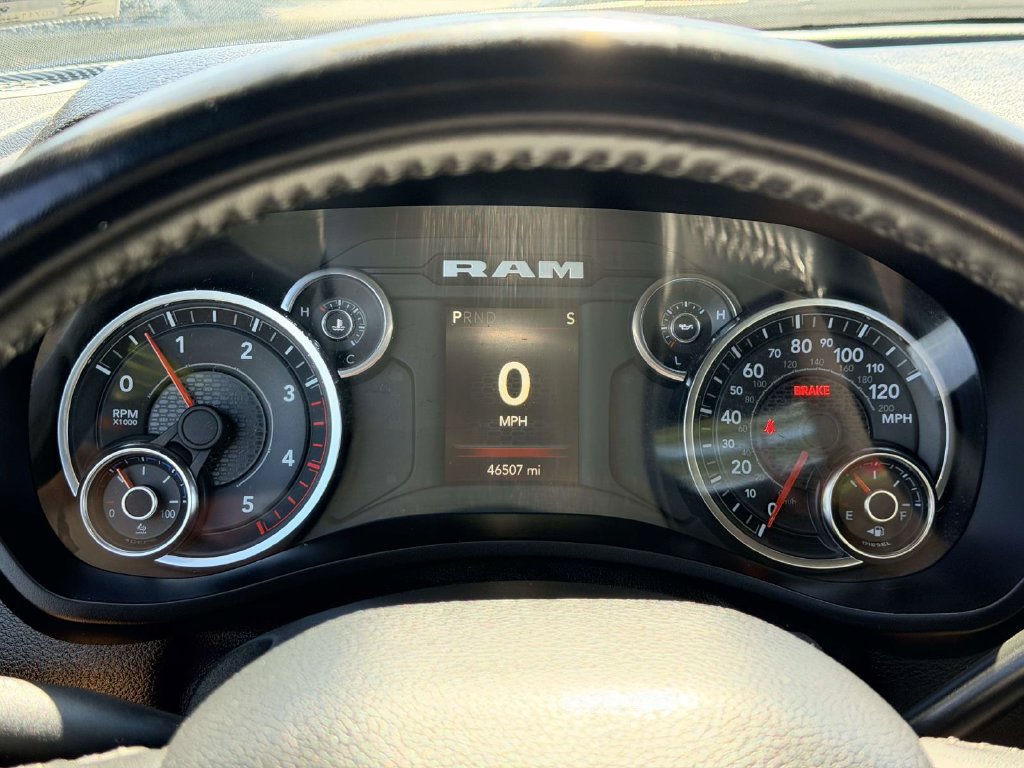 Used 2024 RAM 2500 Big Horn AWD/4WD image 24