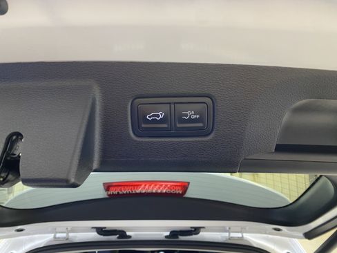 Used 2024 Kia Telluride SX w/ Towing Package image 33