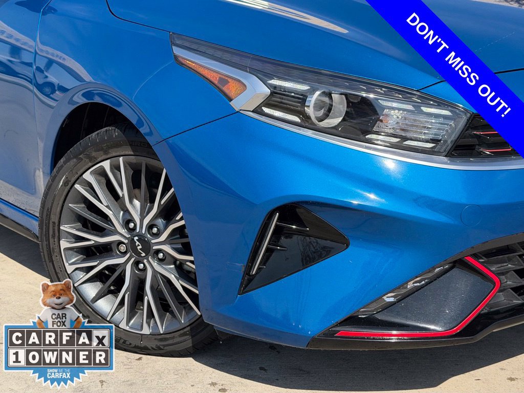 Used 2023 Kia Forte GT-Line w/ GT-Line Premium Package FWD image 2