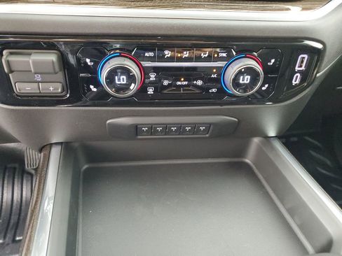 New 2026 Chevrolet Silverado 3500 LT image 21