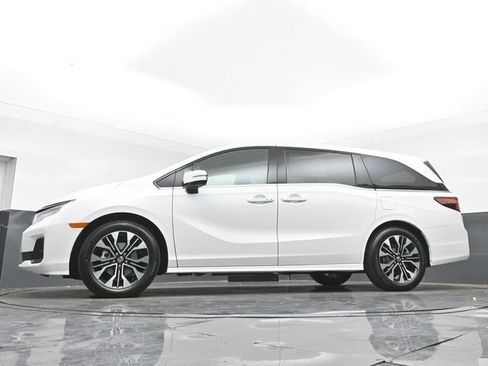 Used 2025 Honda Odyssey Elite image 34