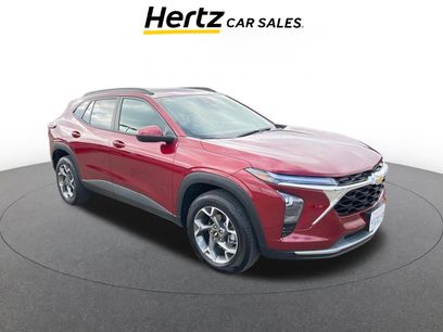 Used 2025 Chevrolet Trax LT w/ LT Convenience Package