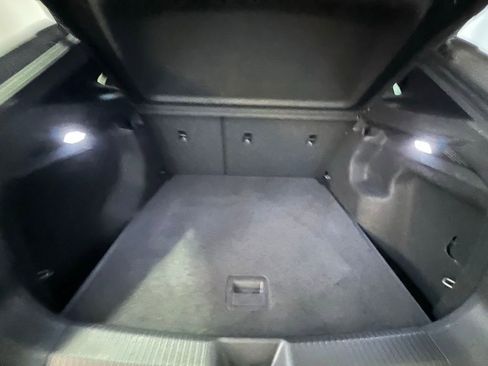 Used 2023 Volkswagen ID.4 Pro image 26