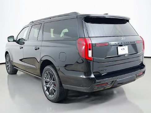 New 2025 Ford Expedition Max Platinum w/ Stealth Performance Package image 13