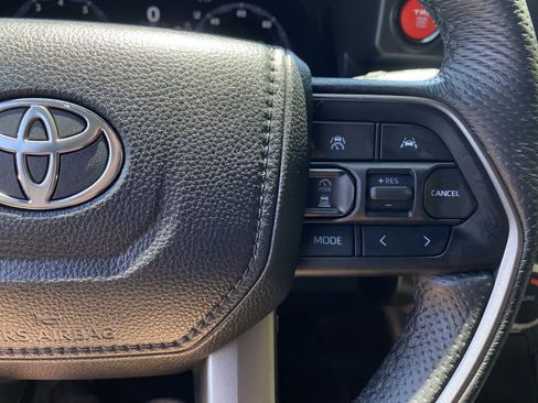 Used 2024 Toyota Tacoma TRD Sport w/ TRD Sport Upgrade Package AWD/4WD image 21