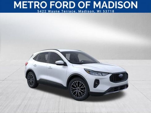 Used 2024 Ford Escape SE image 7