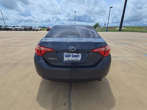 Used 2018 Toyota Corolla L FWD image 6