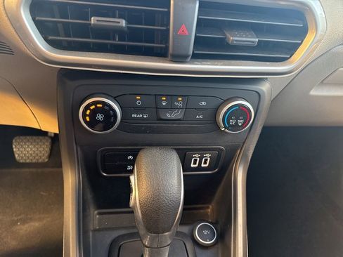 Certified 2021 Ford EcoSport S image 20