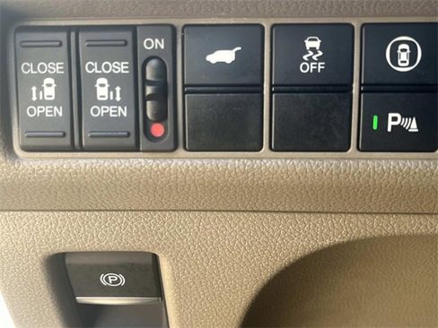 Used 2021 Honda Odyssey Touring image 19