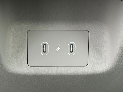 New 2026 Hyundai Tucson Limited FWD image 5