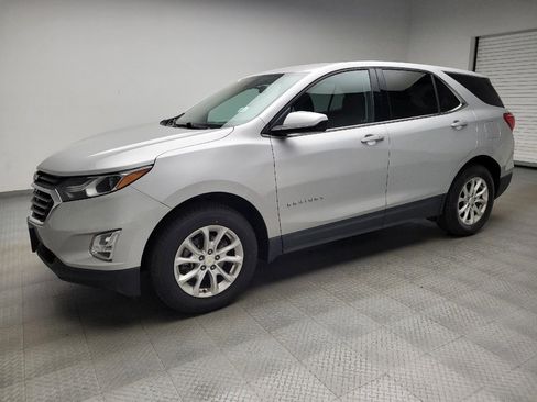 Used 2019 Chevrolet Equinox LT AWD/4WD image 2
