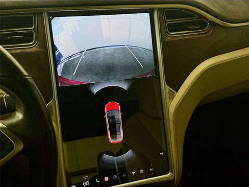 Used 2016 Tesla Model X P90D image 13