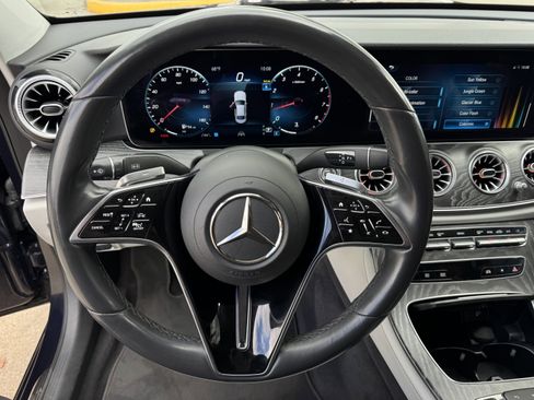 Used 2022 Mercedes-Benz E 350 Sedan w/ Driver Assistance Package image 18