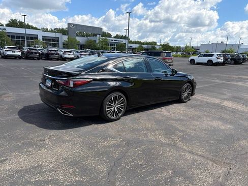 Used 2023 Lexus ES 350 w/ Accessory Package (Z2) FWD image 28