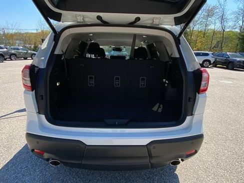Certified 2025 Subaru Ascent Premium AWD/4WD image 34