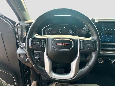 Used 2023 GMC Sierra 1500 SLE AWD/4WD image 11