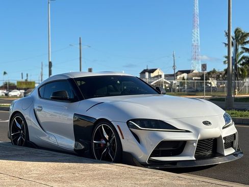 Used 2022 Toyota Supra RWD image 6