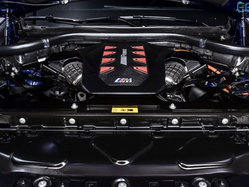 Used 2023 BMW XM image 11