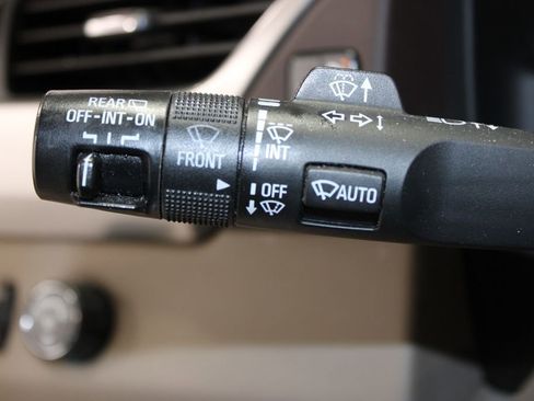 Used 2017 Chevrolet Tahoe LT w/ LT Signature Package image 18