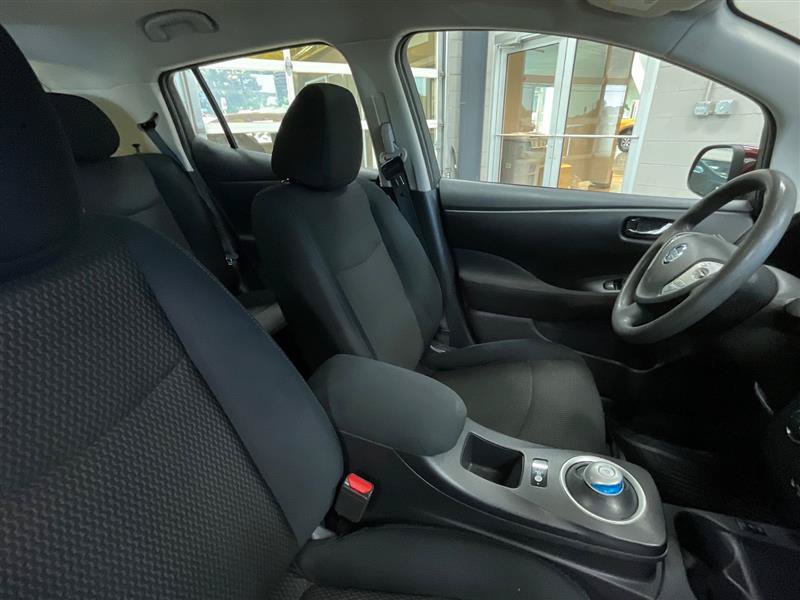Used 2016 Nissan Leaf S w/ Charger Package FWD image 28
