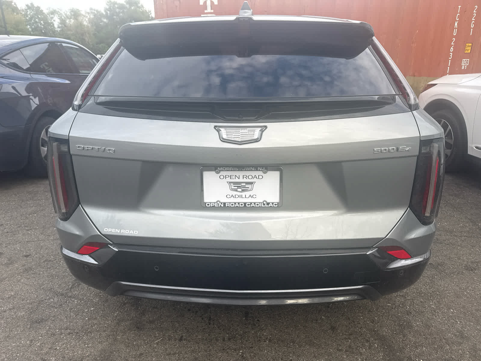 Used 2025 Cadillac Optiq Sport 1 w/ LPO, Floor Liner Package AWD/4WD image 5